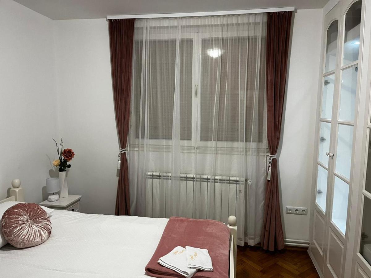 Apartman Gold Maris Apartman Károlyváros Kültér fotó