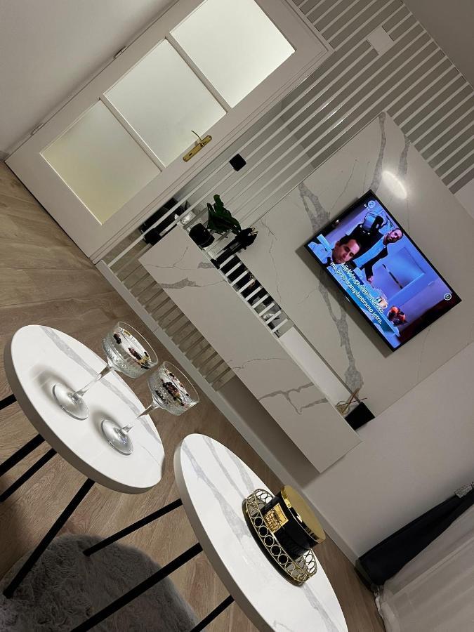Apartman Gold Maris Apartman Károlyváros Kültér fotó